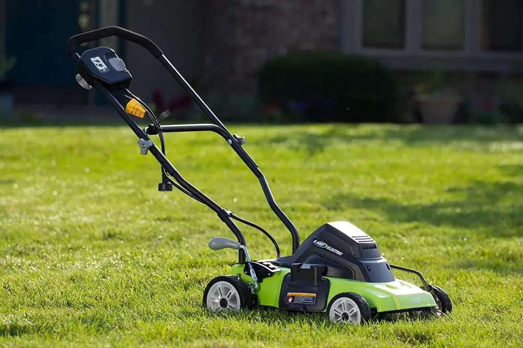 Best Push Mower Under $300 Review and Buying Guide