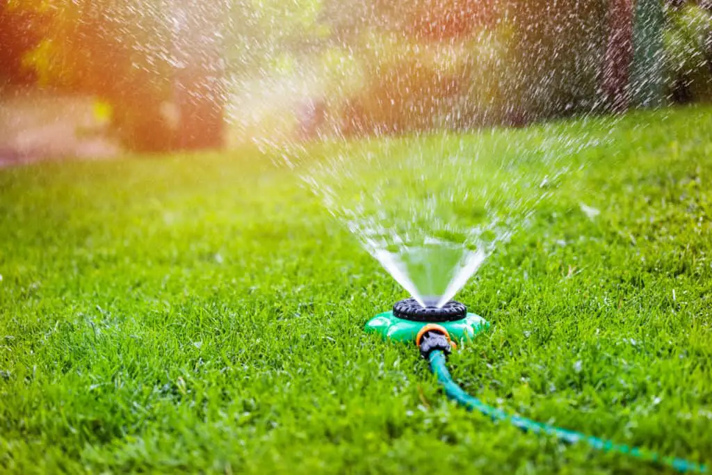 Best Lawn Sprinkler for Low Water Pressure Review and Buying Guide
